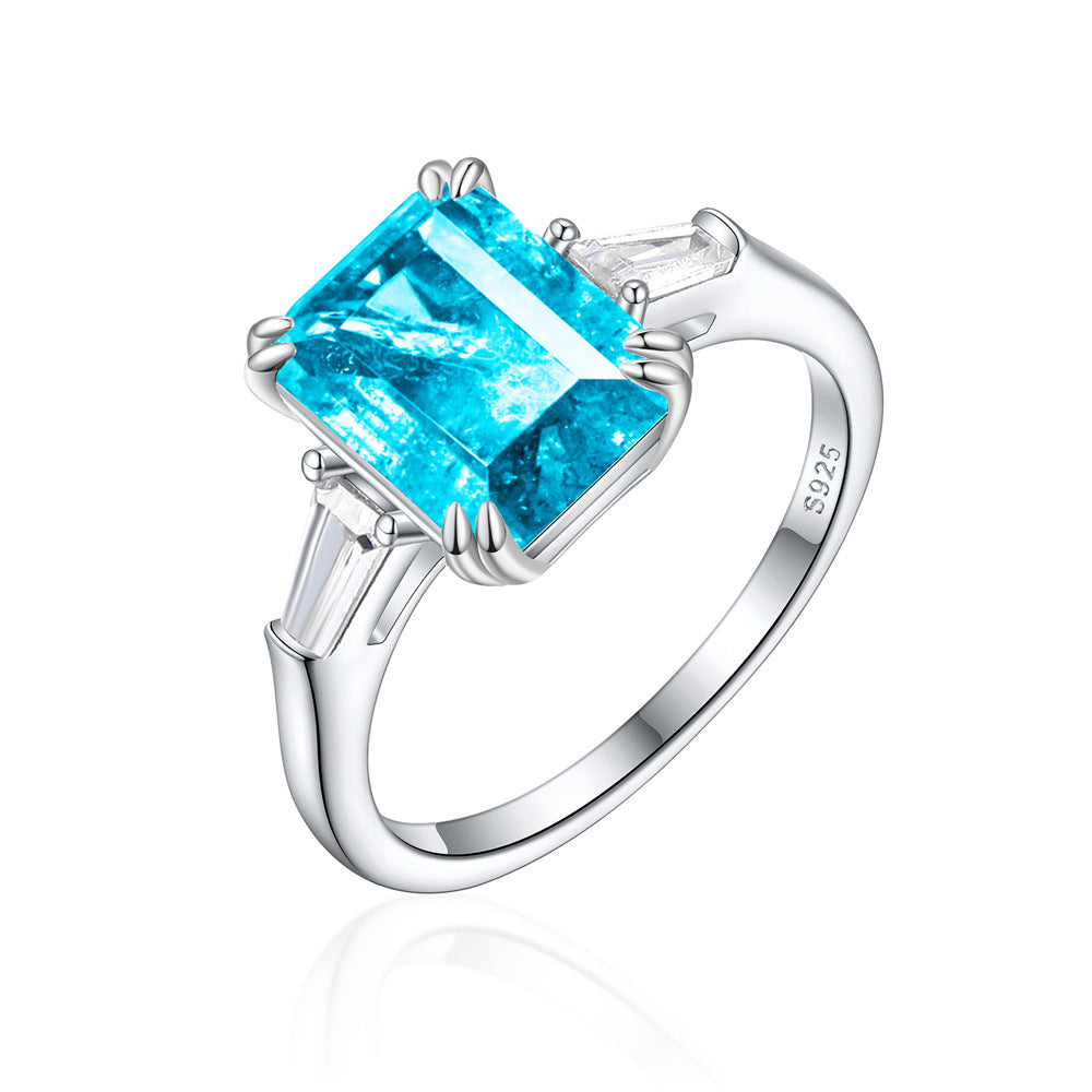 Whispers from the Forest – Rectangular Emerald-Inspired Silver Ring