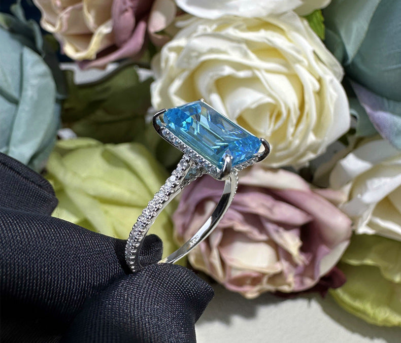 Rectangular High Carbon Diamond Light Luxury Ring