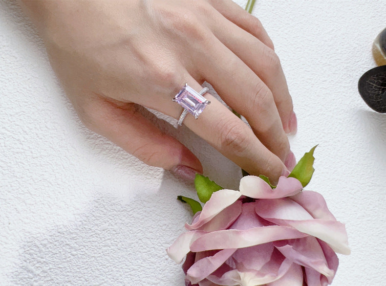 Rectangular High Carbon Diamond Light Luxury Ring