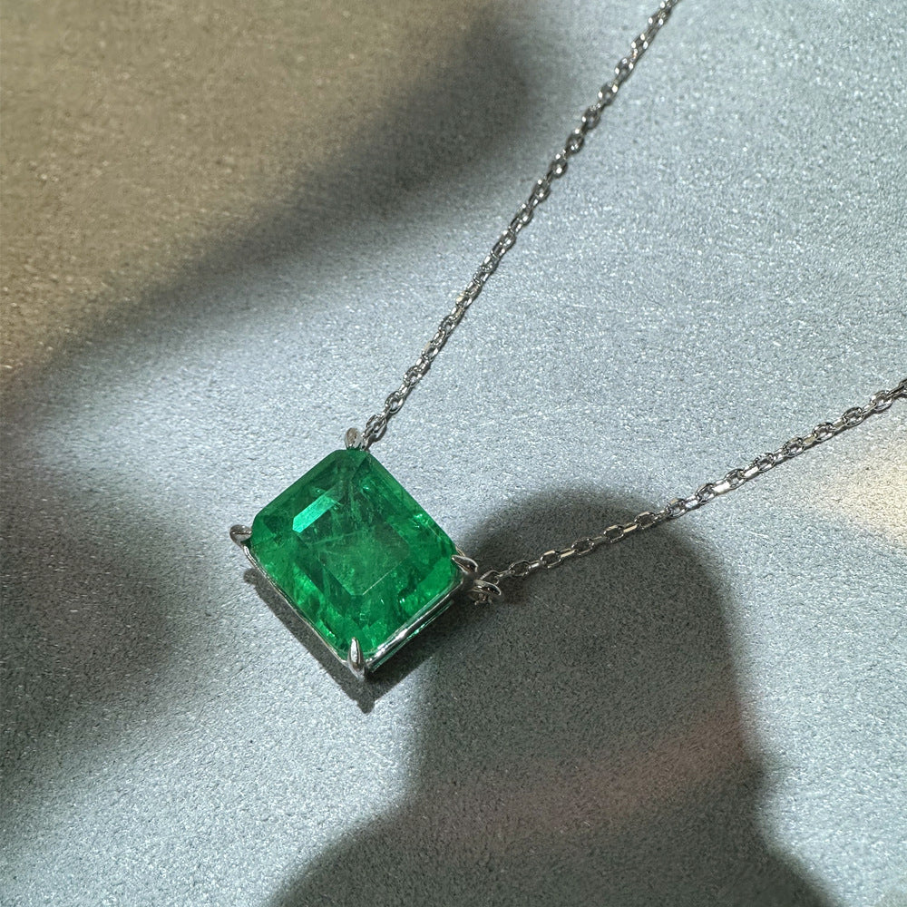 Simulated Emerald Necklace in Pure Silver