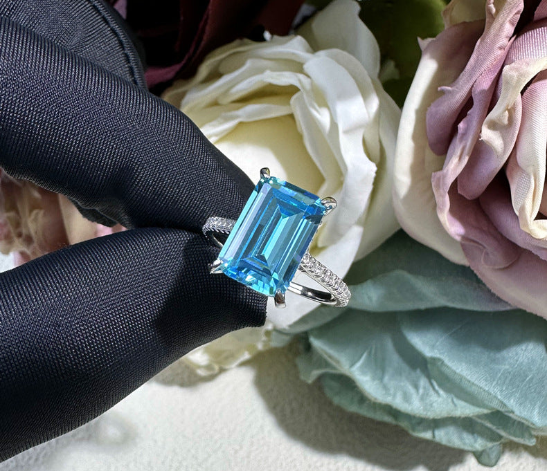 Rectangular High Carbon Diamond Light Luxury Ring