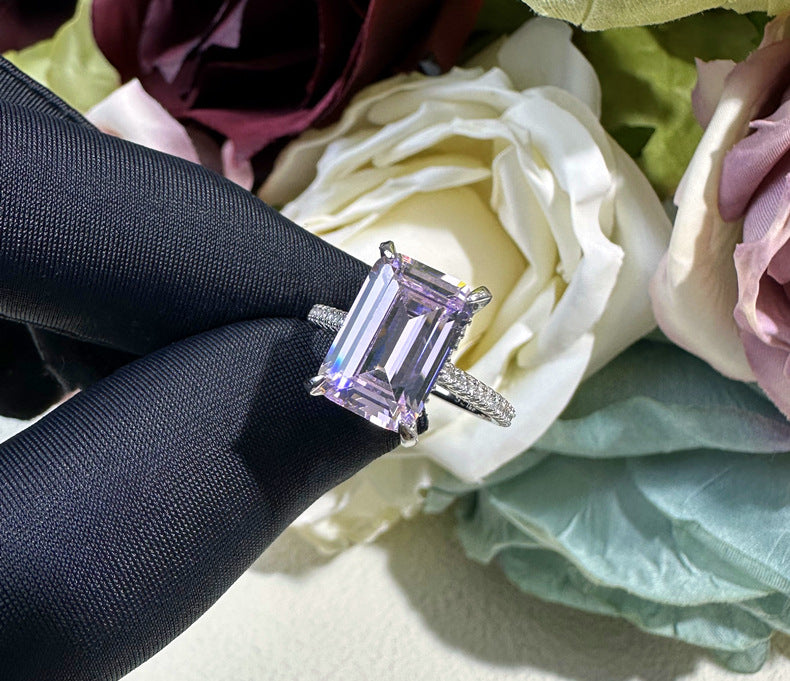 Rectangular High Carbon Diamond Light Luxury Ring