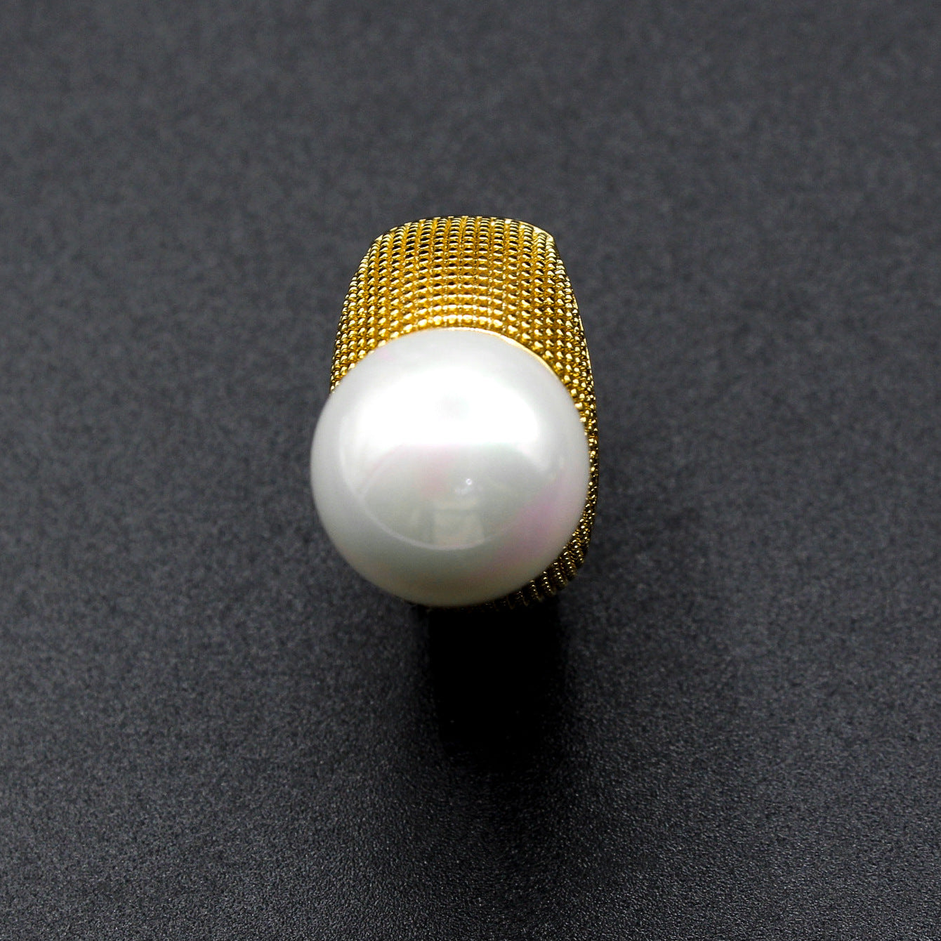 Cross-border New Pearl Rings and Earrings Summer Niche High-end Fashion Retro Exquisite Index Finger Rings Wholesale