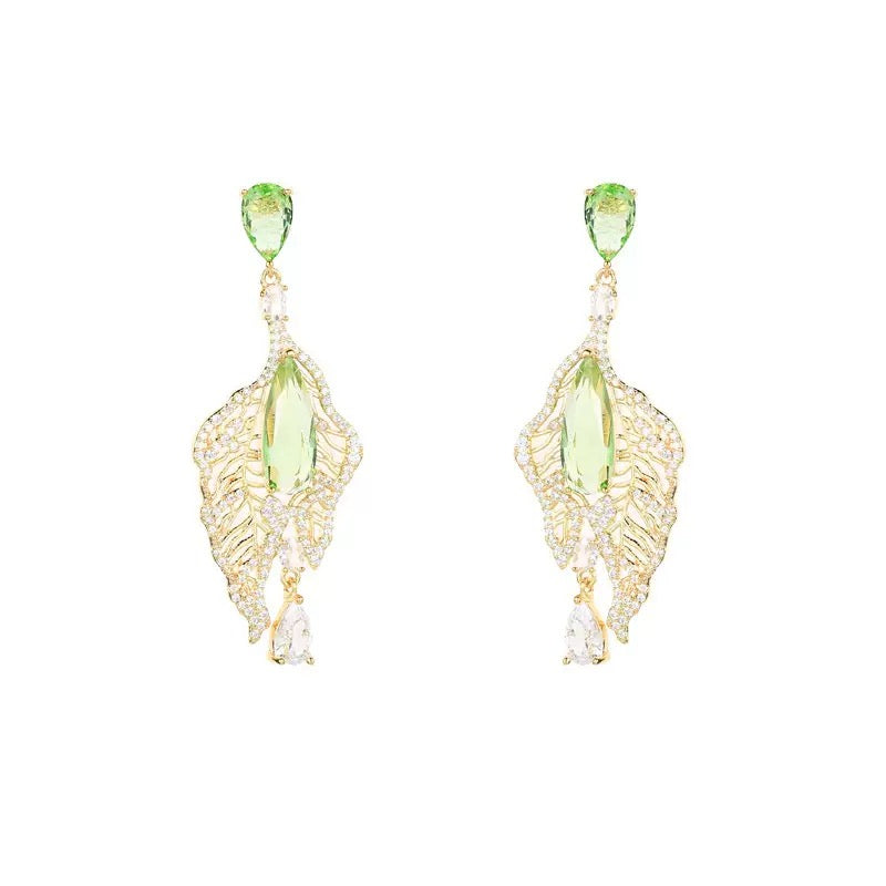 Water Drop Leaf Earrings – Delicate Leaf Design with Center Gemstone