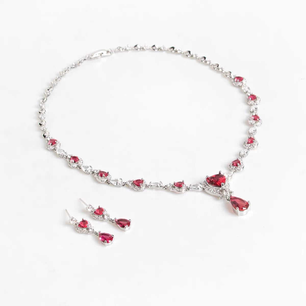 Sparkling Love Necklace for Prom and Events