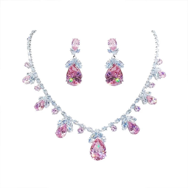 Blush Pink Teardrop Petal Jewelry Set – Necklace and Earrings