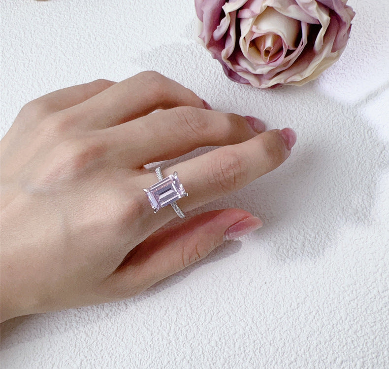 Rectangular High Carbon Diamond Light Luxury Ring